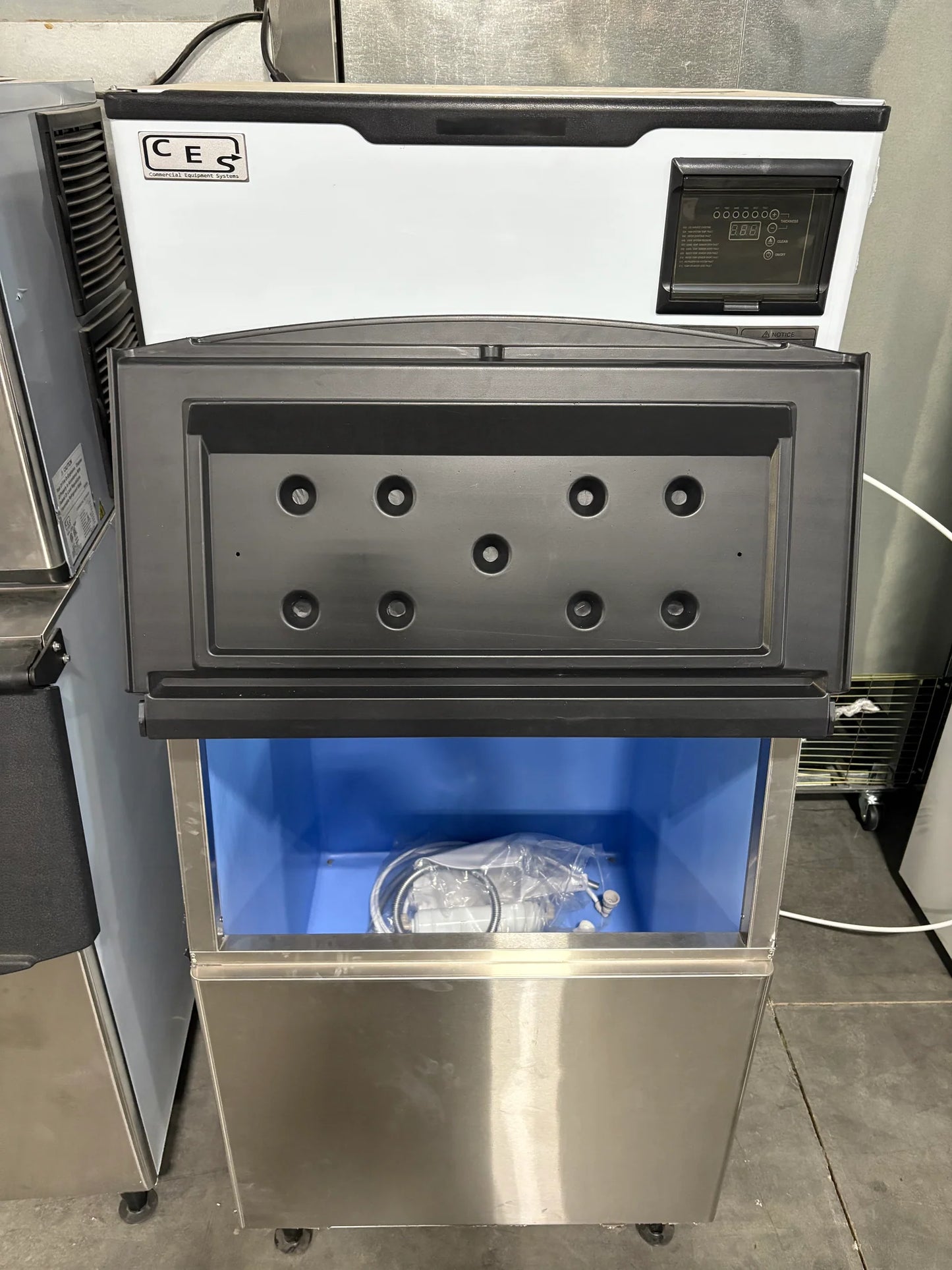 500 LB/Day Ice Machine
